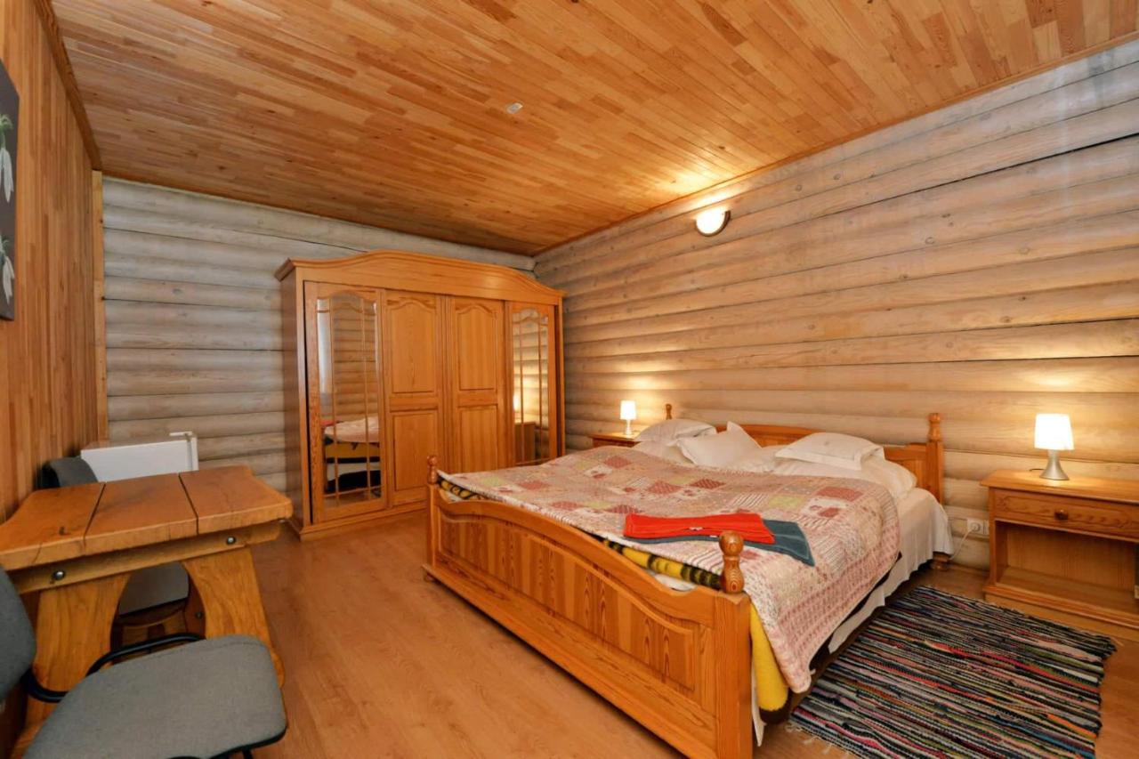 Karolio Sodyba Paluseje Extérieur photo
